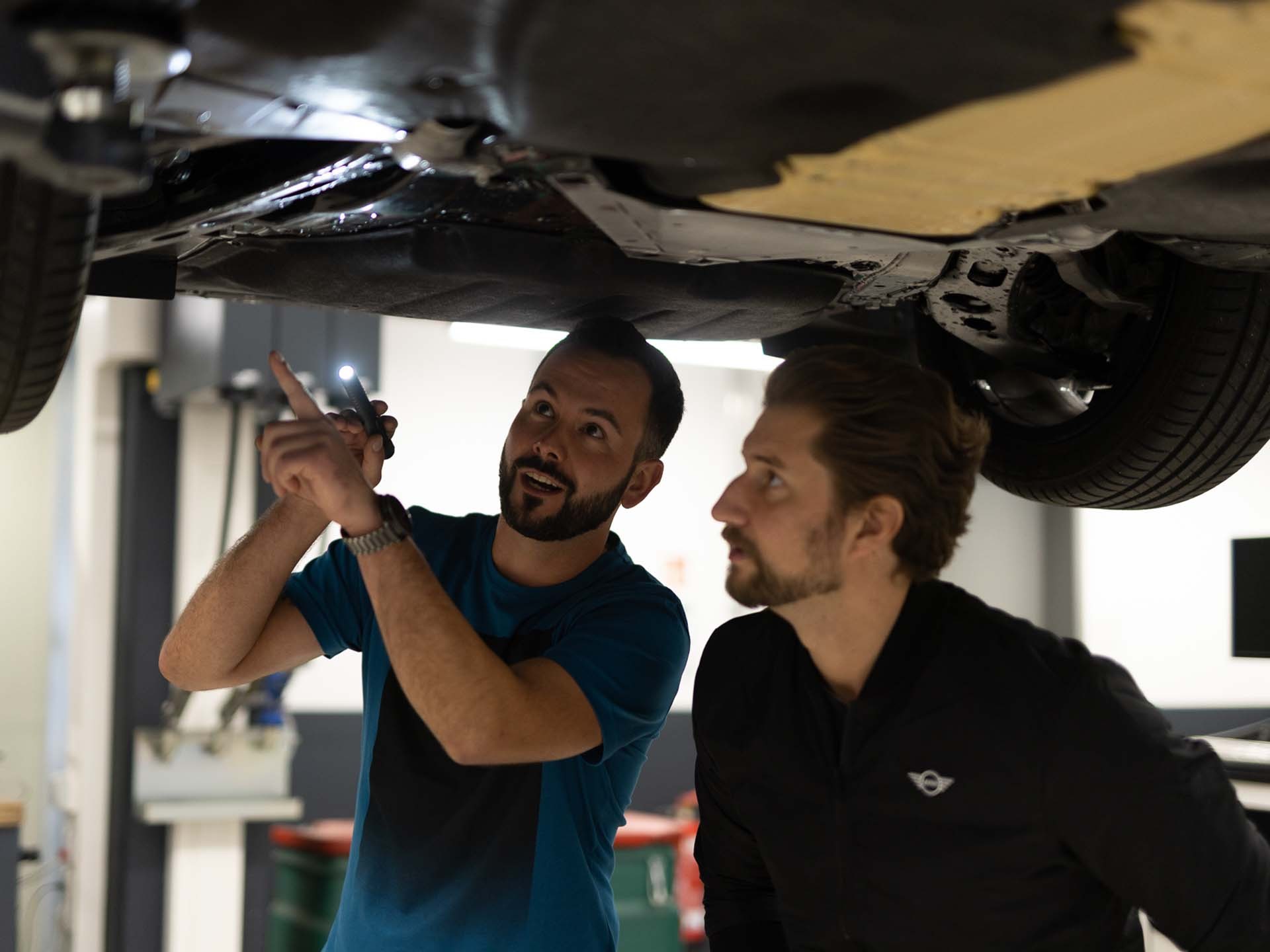 MINI John Cooper Works – MINI Paket Care MINI John Cooper Works – MINI Paket Care